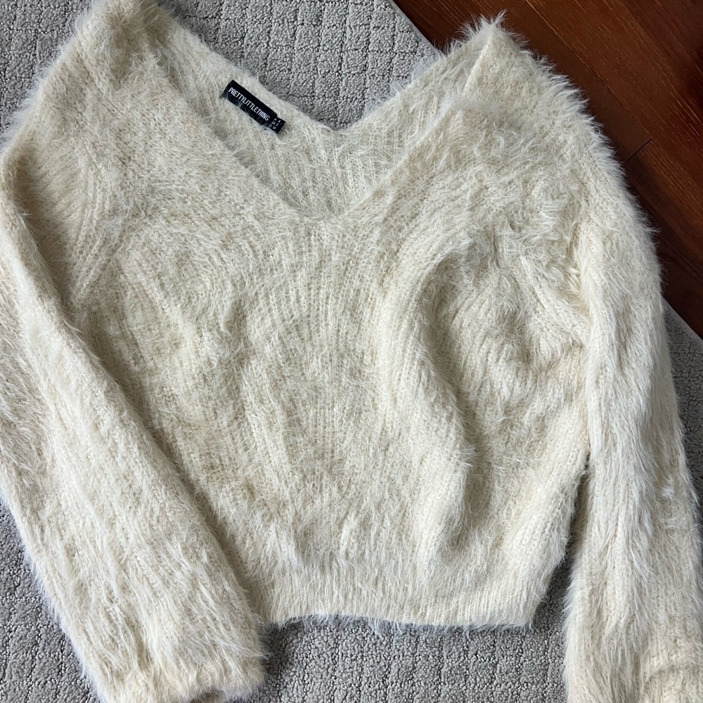 Pretty little thing sweater